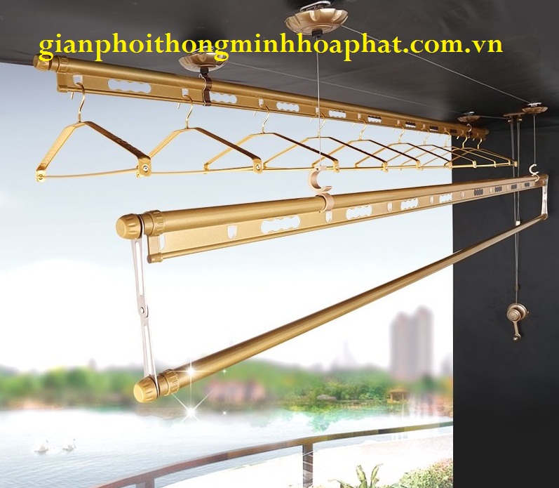 Giàn phơi Sankaku được sản xuất từ nguyên liệu thép, inox, nhôm định hình